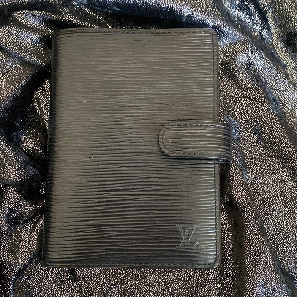 Louis Vuitton Epi Agenda